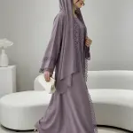 قطعتان طقم فستان روب بتطريز دانتيل وتشكيلة قماش أنيق للنساء لموسم الربيع والصيف بمقاس أكبر للقصة العادية