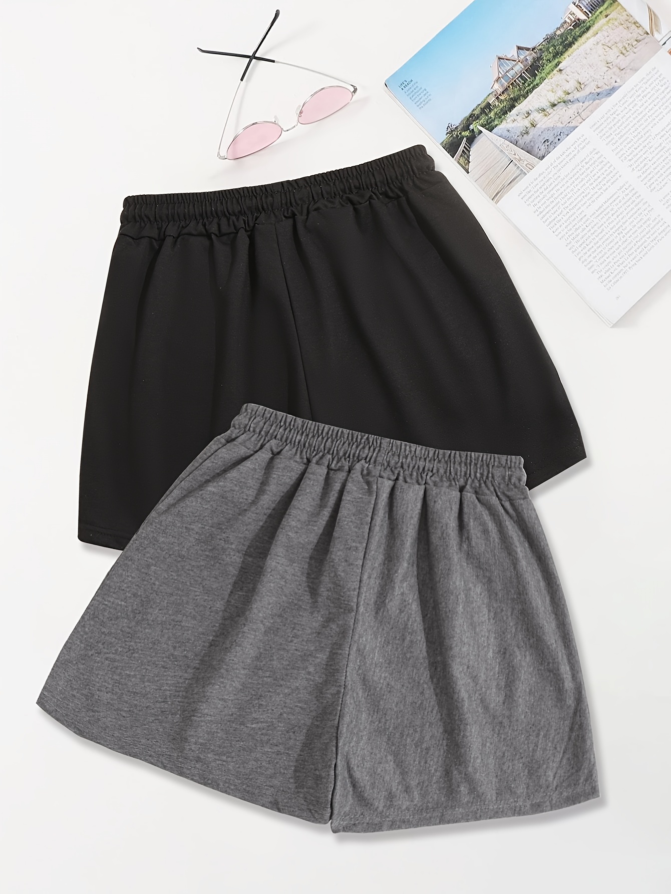 2 قطعة من السراويل القصيرة بجيوب مائلة ورباط - أسود وأبيض، سراويل قصيرة من البوليستر غير رسمية للنساء، مثالية للربيع والصيف، مقاس فضفاض مع حزام خصر مطاطي، ملابس غير رسمية | مصرح بها | سراويل قصيرة برباط