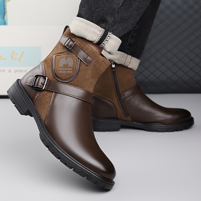أحذية رجالية أنيقة متوسطة الساق - بني، مريحة ومتينة مع نعل مطاطي مانع للانزلاق، مقدمة مستديرة، إغلاق بسحاب، مثالية للارتداء اليومي والخارجي، للاستخدام في جميع الفصول، أحذية كاجوال | أحذية متوسطة الساق أنيقة | نعل مطاطي متين، حذاء رجالي