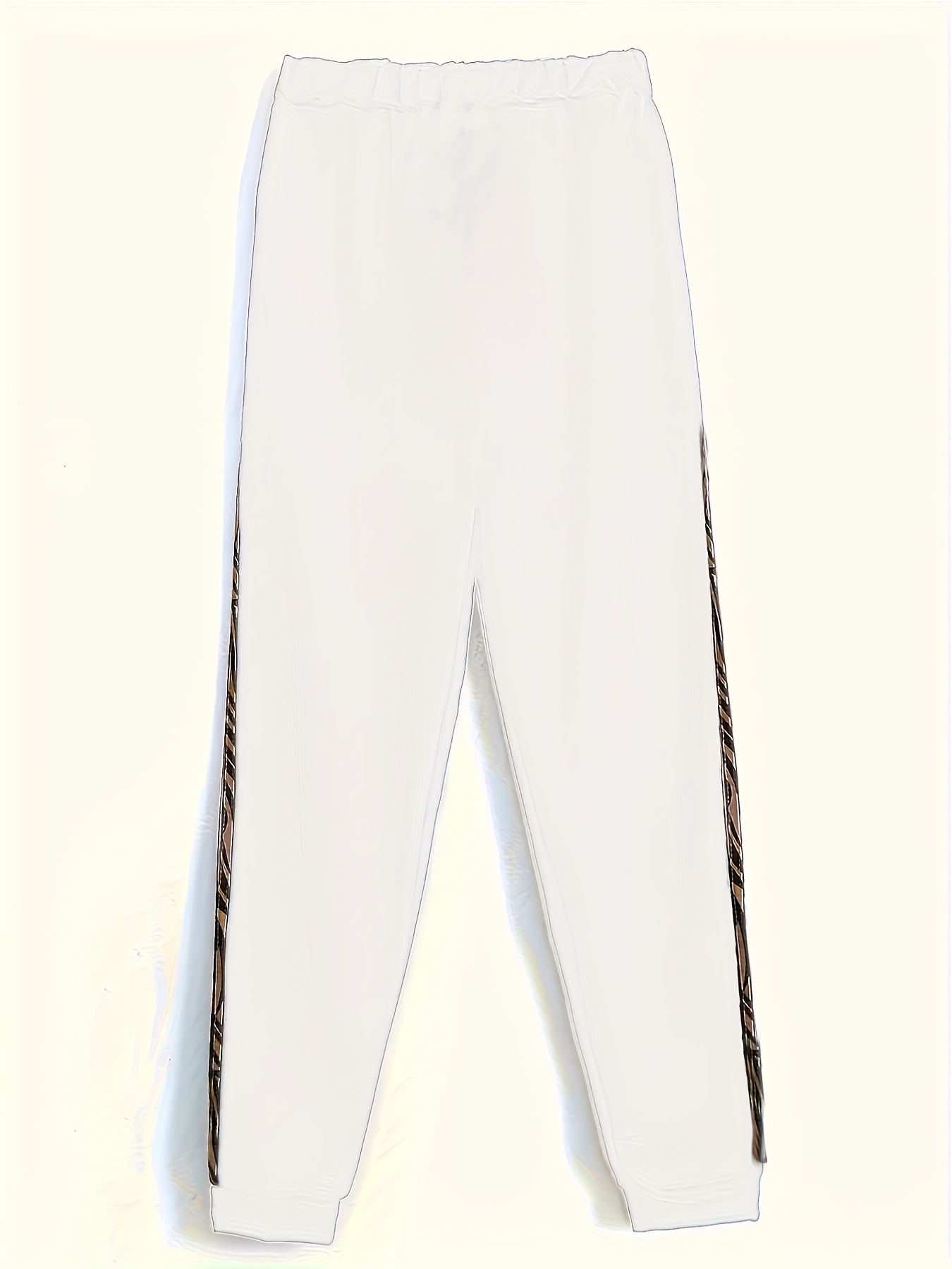 طقم عارضة عصرية للعطلات بغطاء رأس مع بنطلون طويل بأكمام وطباعة ميلان الذهبية - قطعتين