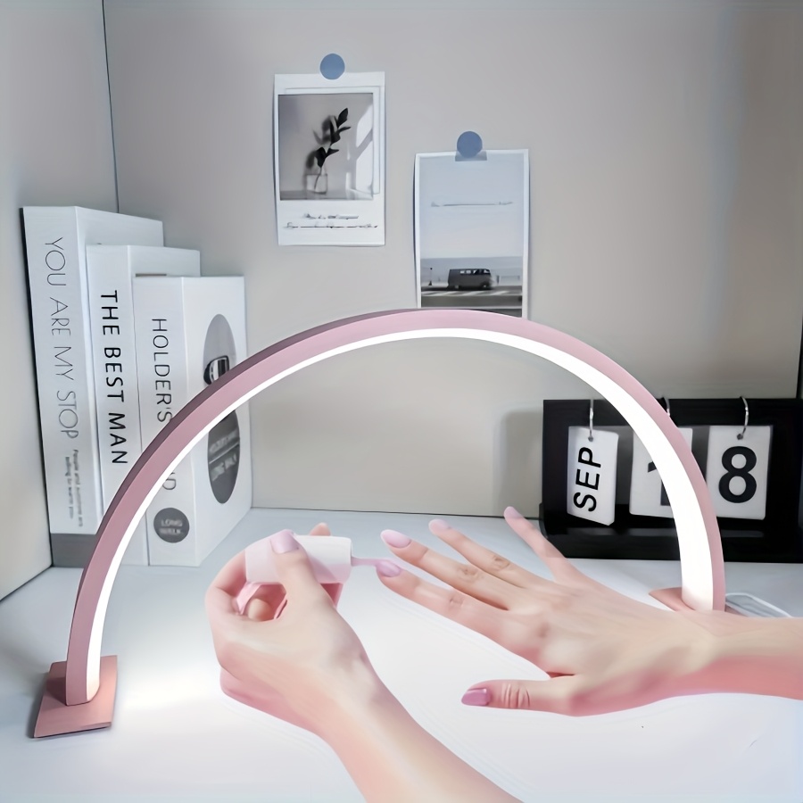 مصباح أظافر USB LED نصف قمر - 3 أوضاع ألوان 10 مستويات سطوع - مناسب لإضاءة أدوات التجميل والحرفية - مدعوم بواسطة USB - أبيض/وردي، حجم: عرض 40 سم/15.74 بوصة - ارتفاع 20 سم/7.87 بوصة، مصباح أظافر USBIT، مدعوم بواسطة USB للمنزل، إضاءة صغيرة، مع حامل محلول أظافر مضيء.، يتضمن نموذج أظافر مزخرف متعدد المكونات، قابلية حمل للحفلات المنزلية.