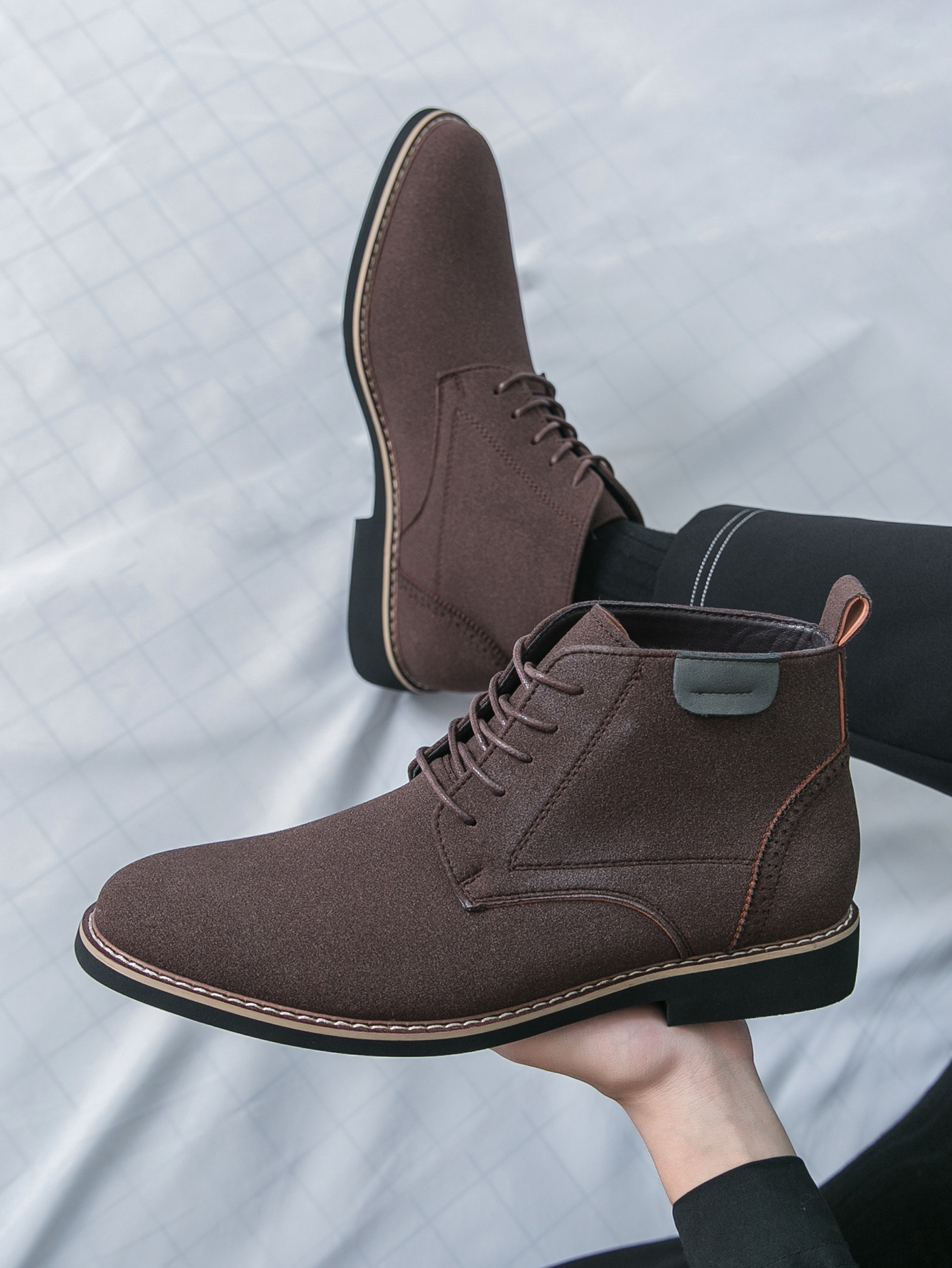 أحذية رجالية رياضية رسمية - نعل مطاطي مضاد للانزلاق، بني للاستخدام اليومي والمكتب والحفلات - أحذية أوكسفورد متينة لكل الفصول، تصميم أنيق وحرفية عالية الجودة، مريحة وعصرية للموظفين