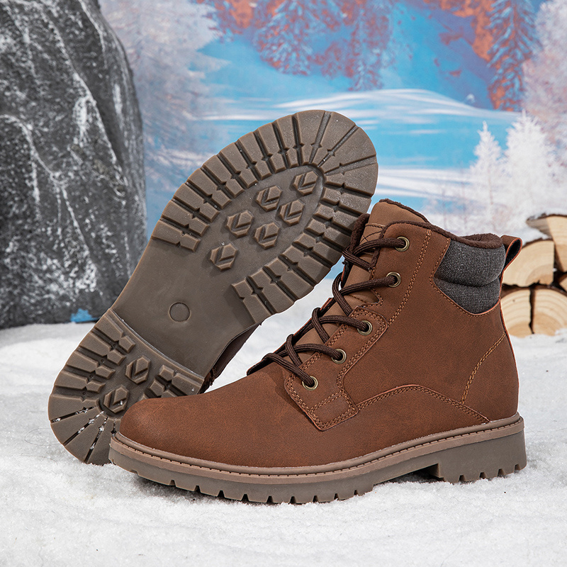أحذية شتوية قصيرة للرجال مع نعل مطاطي مضاد للانزلاق - أحذية ثلجية بإغلاق سحاب لقبضة الجليد، جزء علوي من البولي يوريثان البني (أحذية كاحل دافئة) - مقاس نصف صغير - مثالية للتزلج والأنشطة الخارجية
