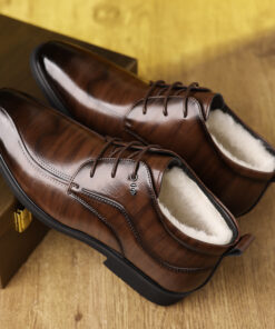 أحذية تشوكا شتوية دافئة للرجال مع بطانة ناعمة - أحذية سوداء لامعة برباط للكاحل/نصف الساق، جزء علوي يشبه المواد الاصطناعية ونعل مطاطي، مقدمة دائرية للحفلات، الأعراس، الاستخدام اليومي والهواء الطلق - متعددة الاستخدامات لجميع الفصول (لا تحتاج إلى تجربة)