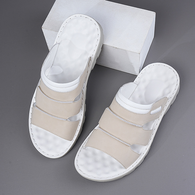 شباشب صيفية أنيقة للرجال بسمك مريح وتصميم مانع للانزلاق.