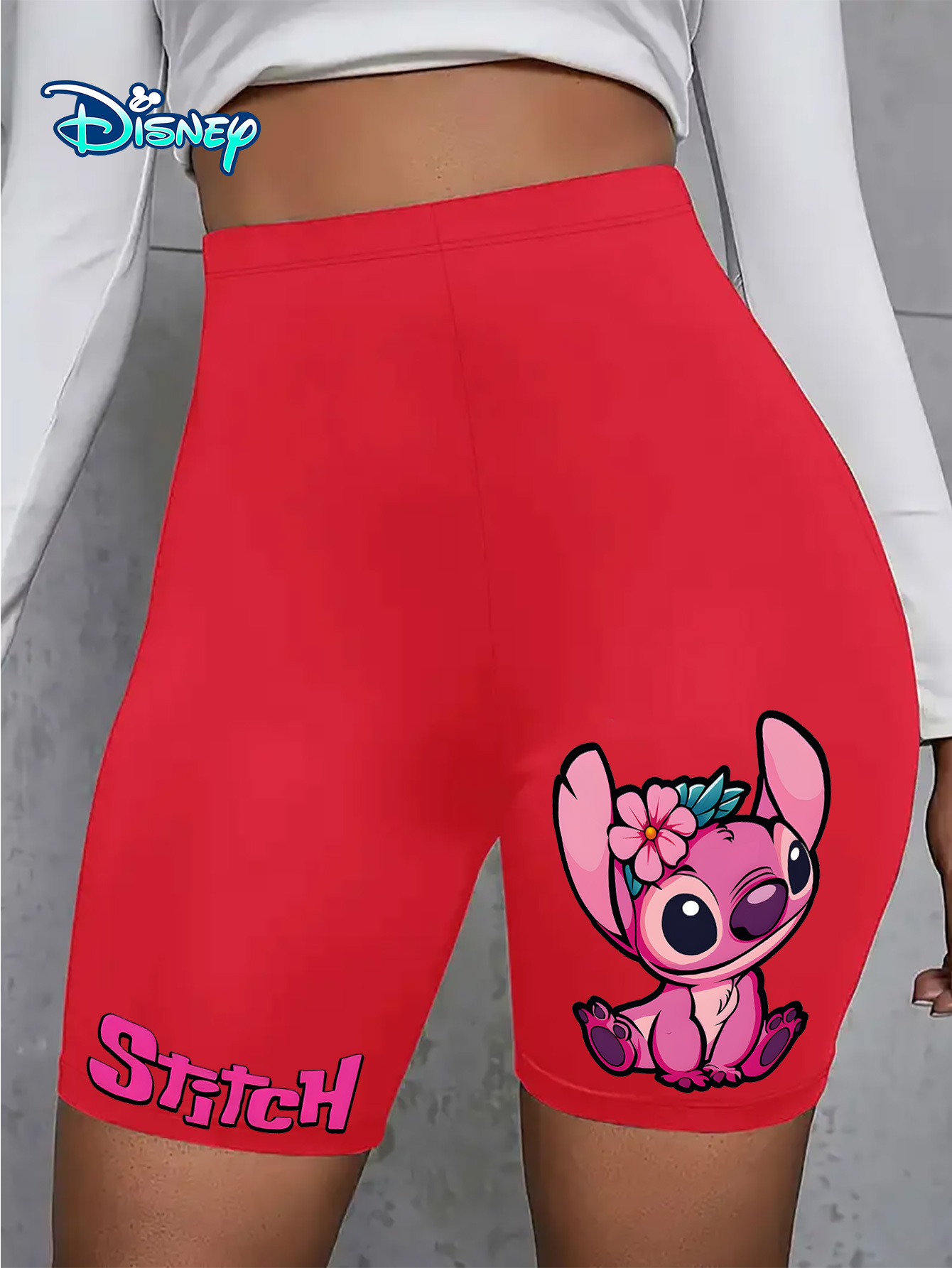 شورت نسائي مطرز بطبعة كرتونية من ستيتش وليلو - شورت صيفي عالي الخصر قابل للتمدد وجيد التهوية، برتقالي مضيء مع تفاصيل وردية، مثالي للأنشطة الخارجية والعطلات، شورت