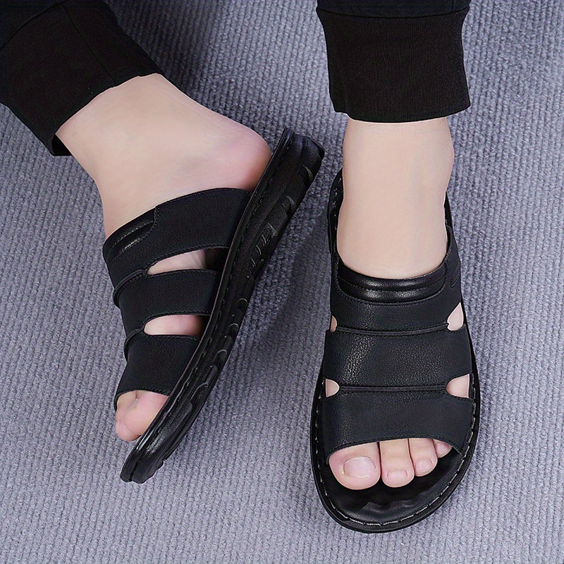 شباشب صيفية أنيقة للرجال بسمك مريح وتصميم مانع للانزلاق.