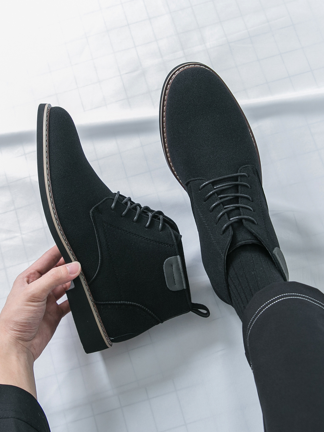 أحذية رجالية رياضية رسمية - نعل مطاطي مضاد للانزلاق، بني للاستخدام اليومي والمكتب والحفلات - أحذية أوكسفورد متينة لكل الفصول، تصميم أنيق وحرفية عالية الجودة، مريحة وعصرية للموظفين