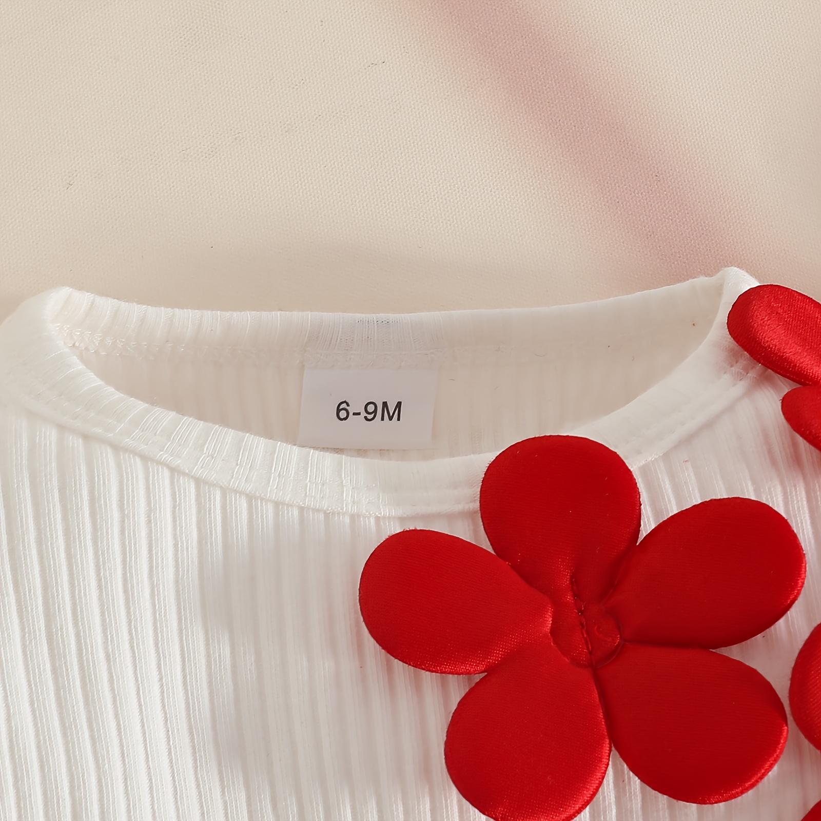 1 قطعة فستان بناتي 0-3 أشهر بكم ناعم وردي مكشكش ومجموعة بلايز كم مكشك مع تنورة وطاقية برتقية - تنورة تول متعددة الطبقات، إغلاق بالضغط، وسحاب خصر، علوّ قصير الأكمام، فستان وردي اللون بالكامل مع رفرف أبيض، زي شتاء دافئ للمظهر اليومي، يُنظَف يدويًا حتى عمر 3 سنوات (بدون/ سراويل منفصلة)