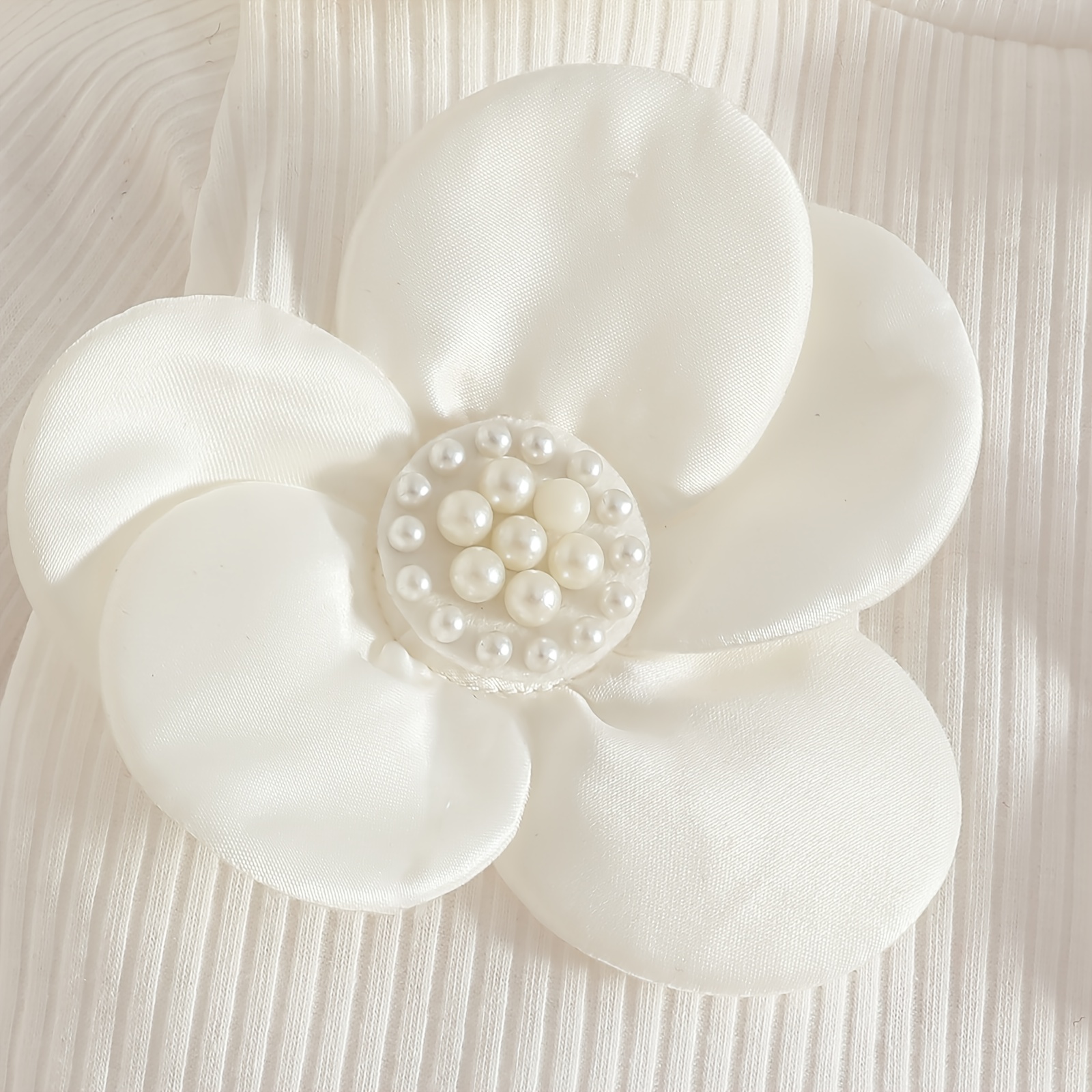 3 قطع مجموعة ملابس أنيقة للبنات من التويد مع بلوزة بأكمام مكشكشة، تنورة على شكل حرف A وقبعة مزينة باللؤلؤ والفيونكة - ملابس شتوية ناعمة باللون الوردي للأطفال حتى 12 شهرًا، فستان متعدد الطبقات قابل للغسل يدويًا للاستخدام اليومي والمناسبات الخاصة، قميص بأكمام طويلة وياقة نصف دائرية مع حواف مكشكشة، تنورة صلبة باللون الوردي على شكل حرف A مع تفاصيل فيونكة، قبعة متطابقة، وتصميم متعدد الطبقات لارتداء الخريف/الشتاء، مثالي لـ