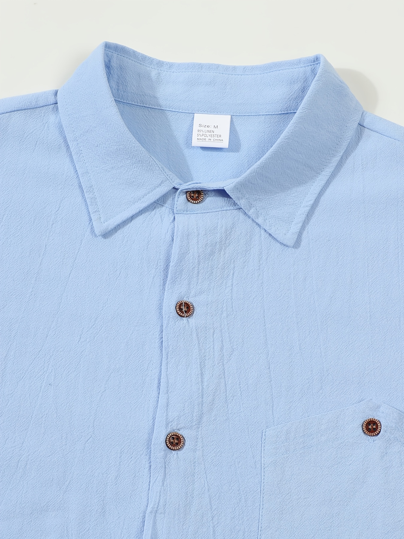 قميص رياضي صيفي جديد بأزرار للرجال