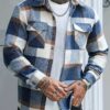 جاكيت قميص رجالي بأكمام طويلة بنقشة مربعات، بأزرار مفردة، جيب عملي، مصنوع من خامة مزيج، مناسب للخروج في الأوقات الحرة في الربيع والخريف، ملابس كاجوال، مصنوع من قماش مُجمَّع