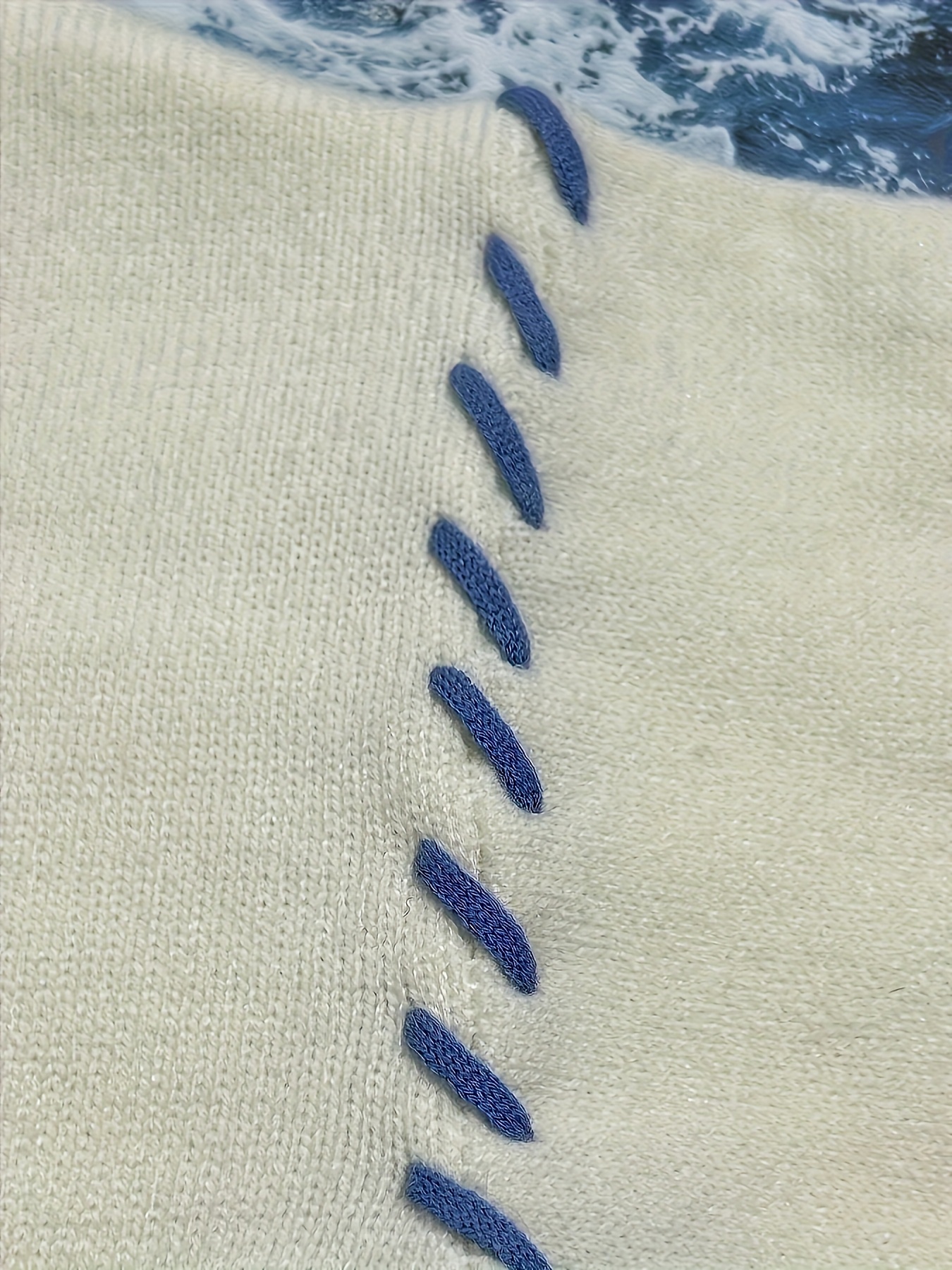 كنزة رجالية بلون متباين مع كابل - ملمس مضلع ناعم، قابلة للغسل في الغسالة، بلوفر بياقة دائرية على الطراز الكوري مع تصميم مطرزة، قميص محبوك سميك ودافئ للربيع والخريف والشتاء، مناسبات غير رسمية وبناتية، متينة للارتداء، صدرية كنزة، ملابس الخريف والشتاء، ملابس كاجوال عصرية، قماش ذو ملمس ناعم، كنزة رجالية، أزياء كورية رجالية، كارديجان رجالي، ملابس شتوية للرجال، قميص للرجال، بلوفر رجالي، ملابس محبوكة للرجال